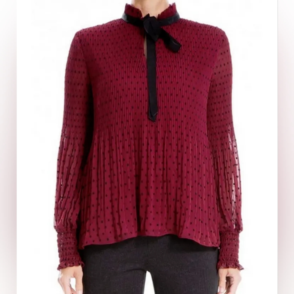 Max studio polka dot pleated blouse